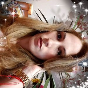 Meet your Posher, La china